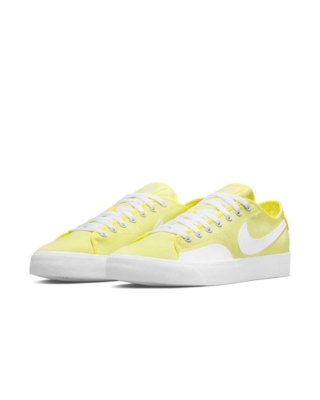 Nike Yellow Blazer Court Sb 'Light Zitron' for men
