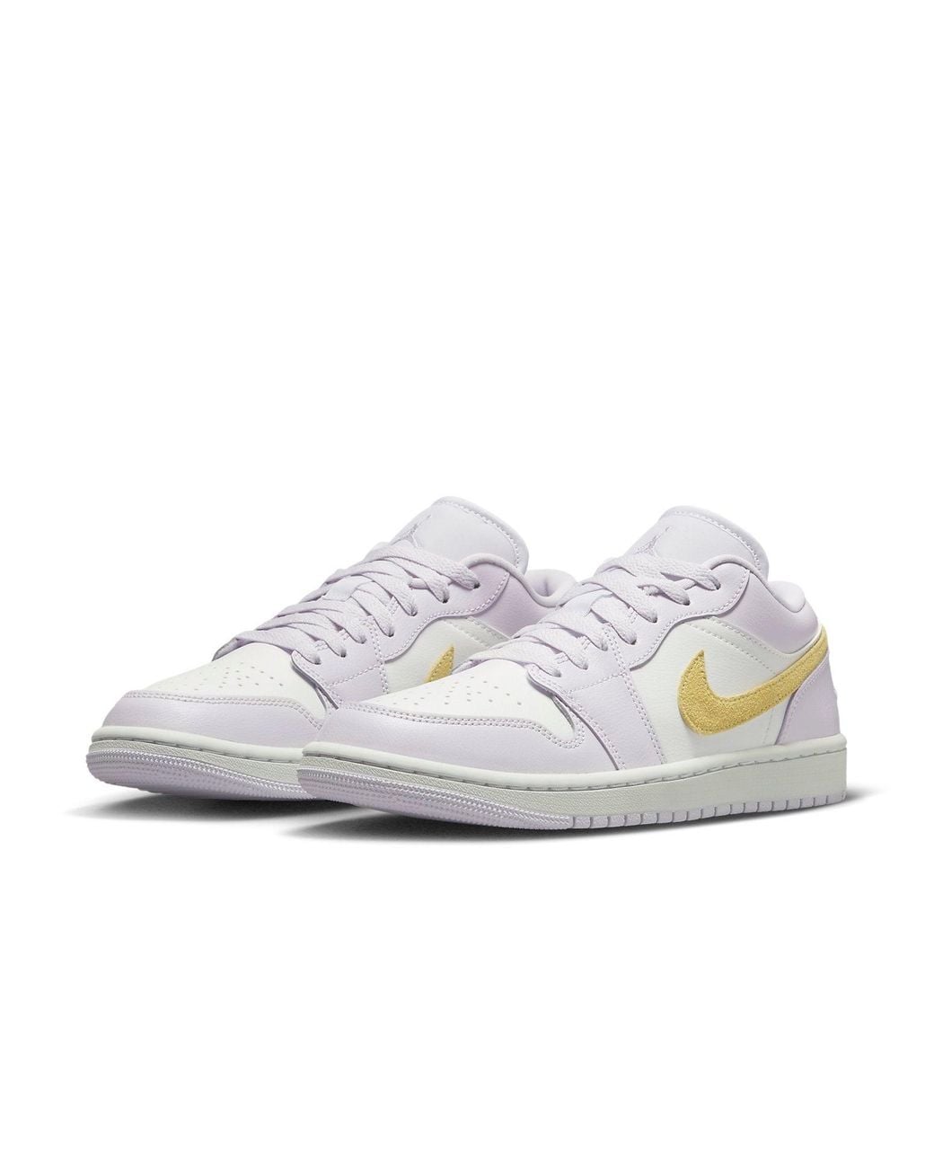 Nike White (Wmns) 1 Low 'Barely Grape'