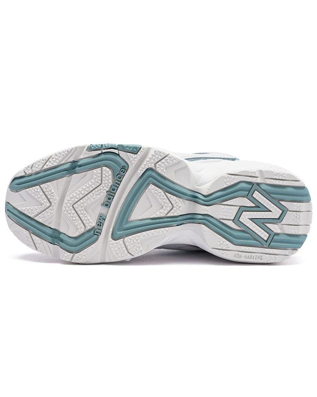 New Balance White (Wmns) 452