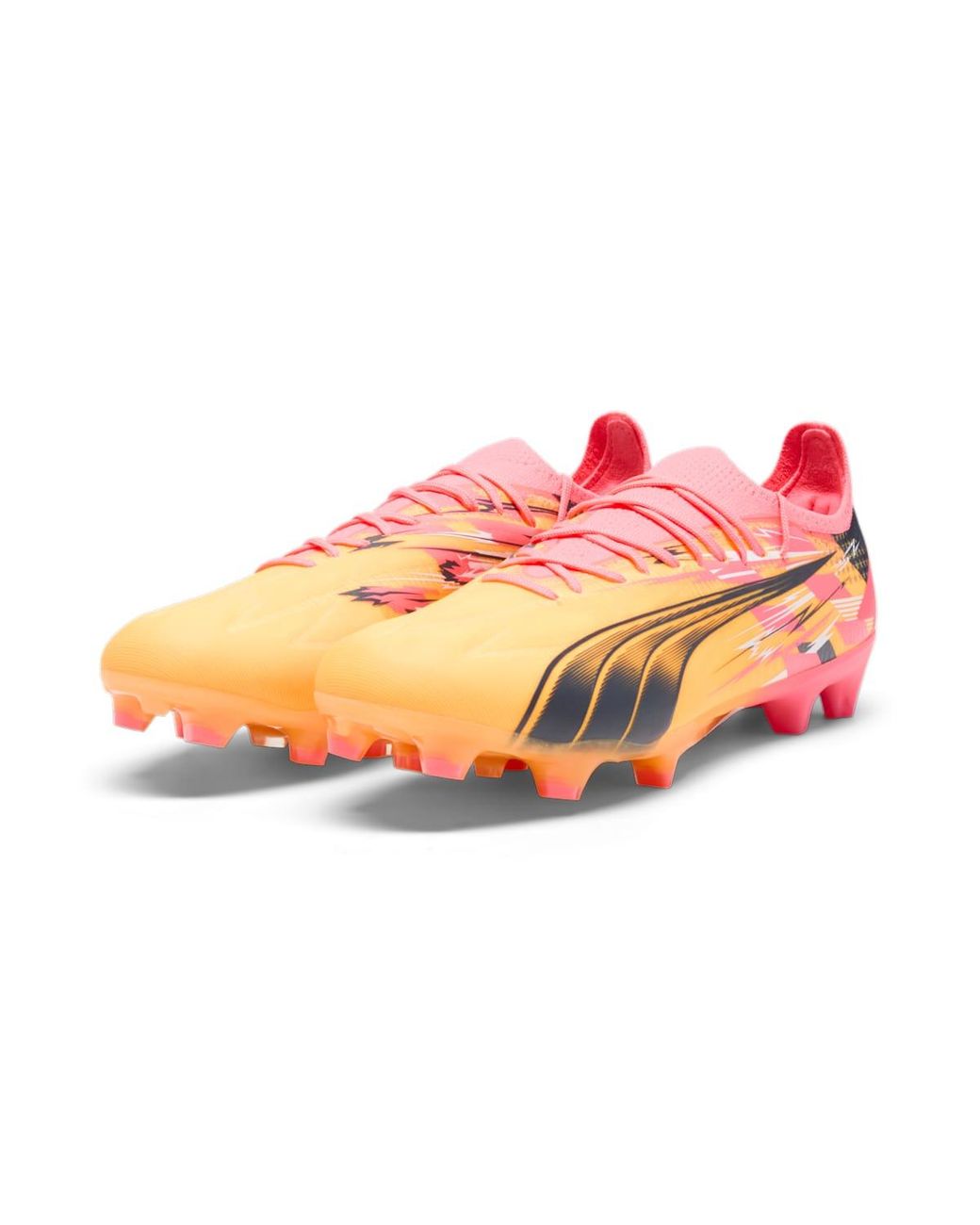 PUMA Pink Ultra Ultimate Christian Pulisic for men