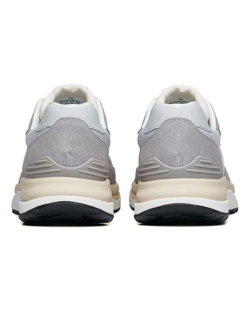 Anta White Star 202 Td for men