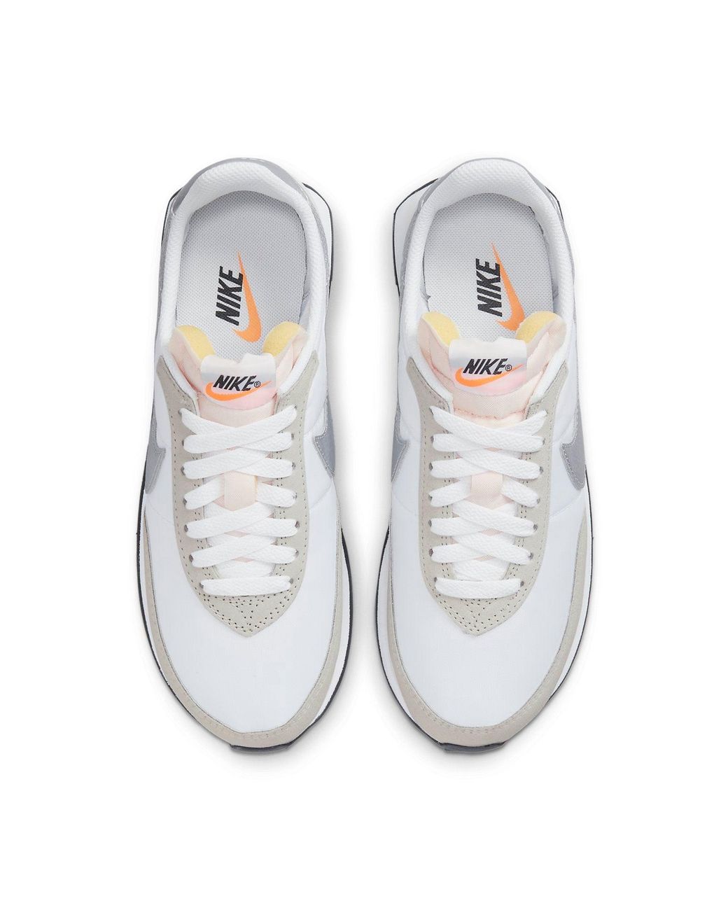 Nike White (Wmns) Waffle Trainer 2 Metal'