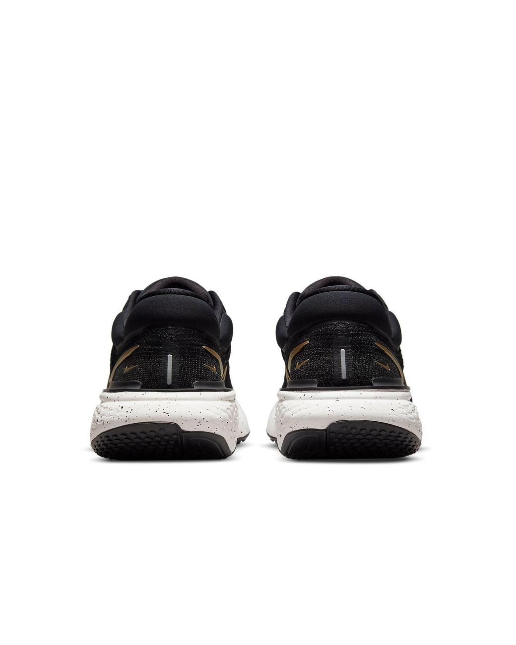 Nike Black Zoomx Invincible Run Flyknit Metallic' for men
