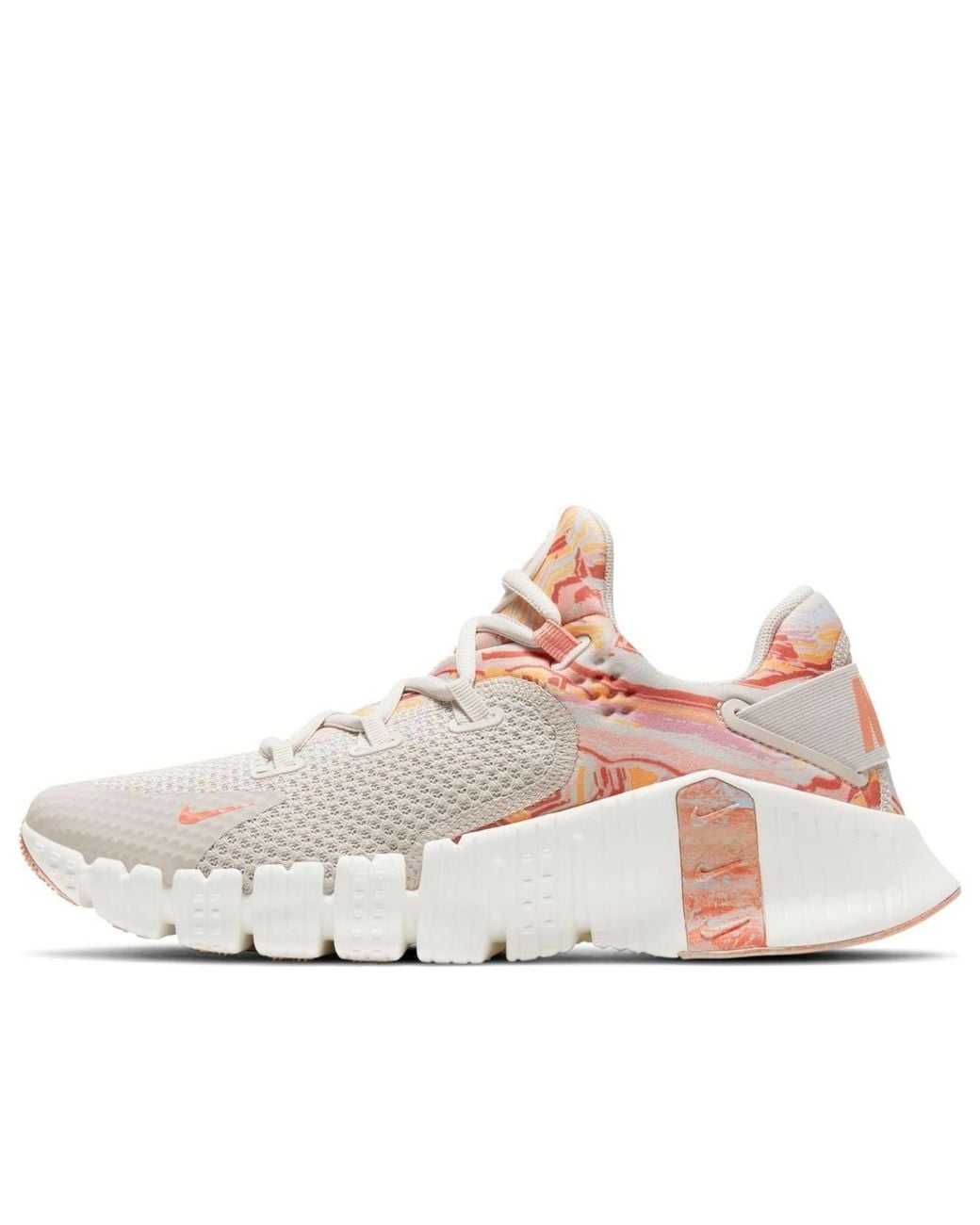 Nike White (Wmns) Free Metcon 4 'Desert Sand Crimson Bliss'