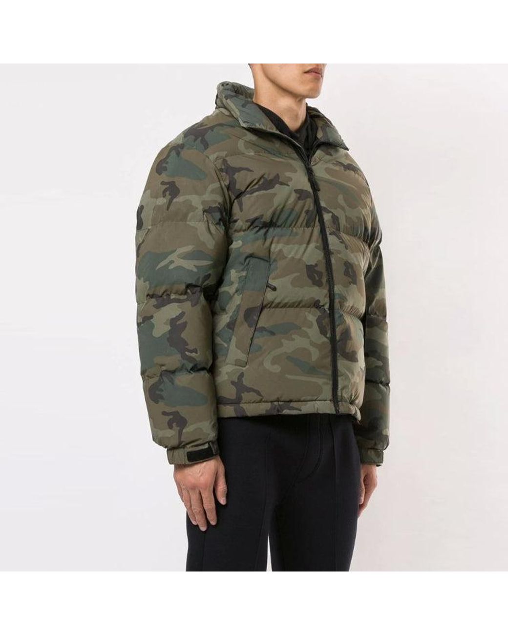 Supreme Fw18 Reflective Camo Woodland Down Jacket 'Olivegreen' for men