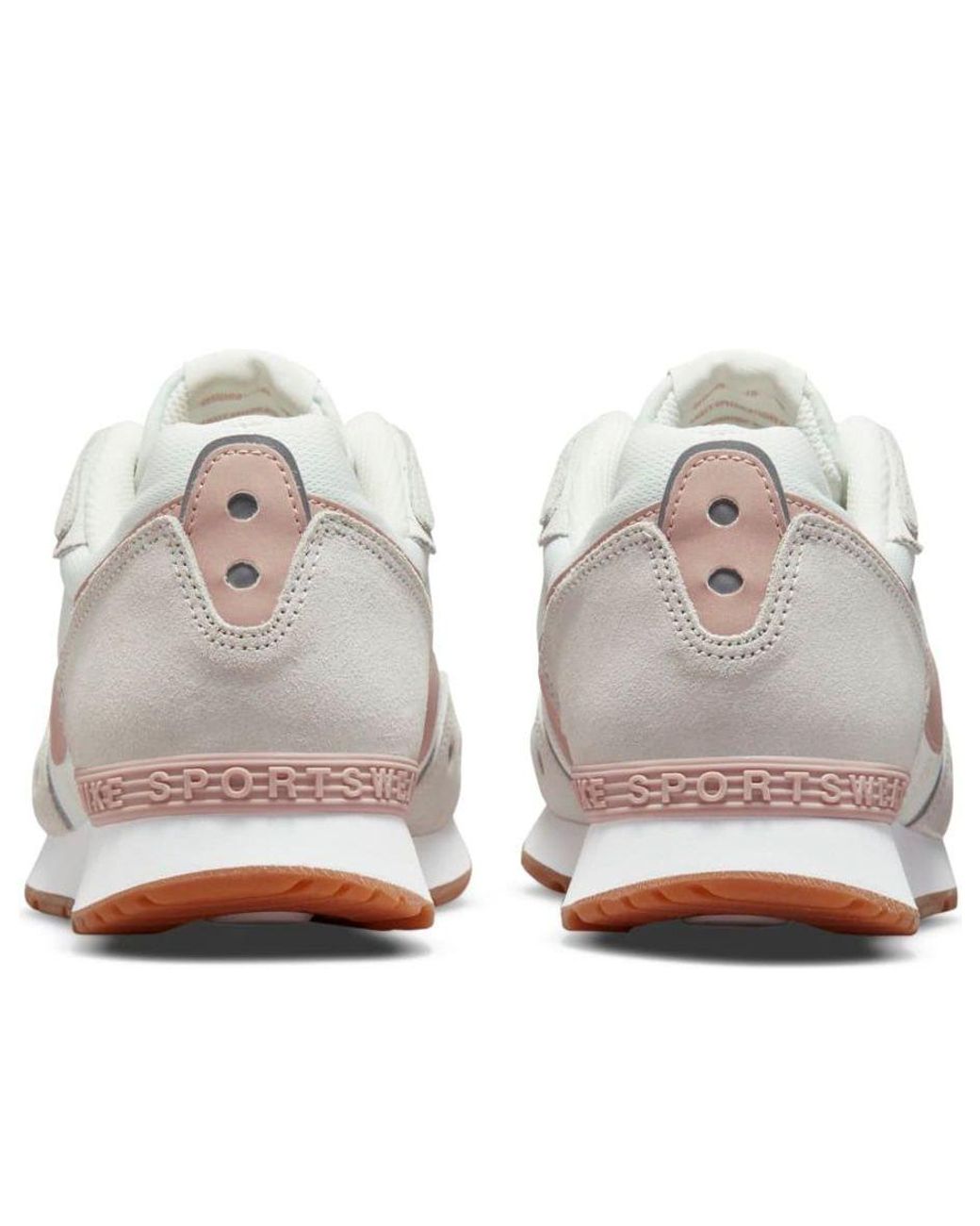 Nike White (Wmns) Venture Runner Wide 'Sail Oxford'