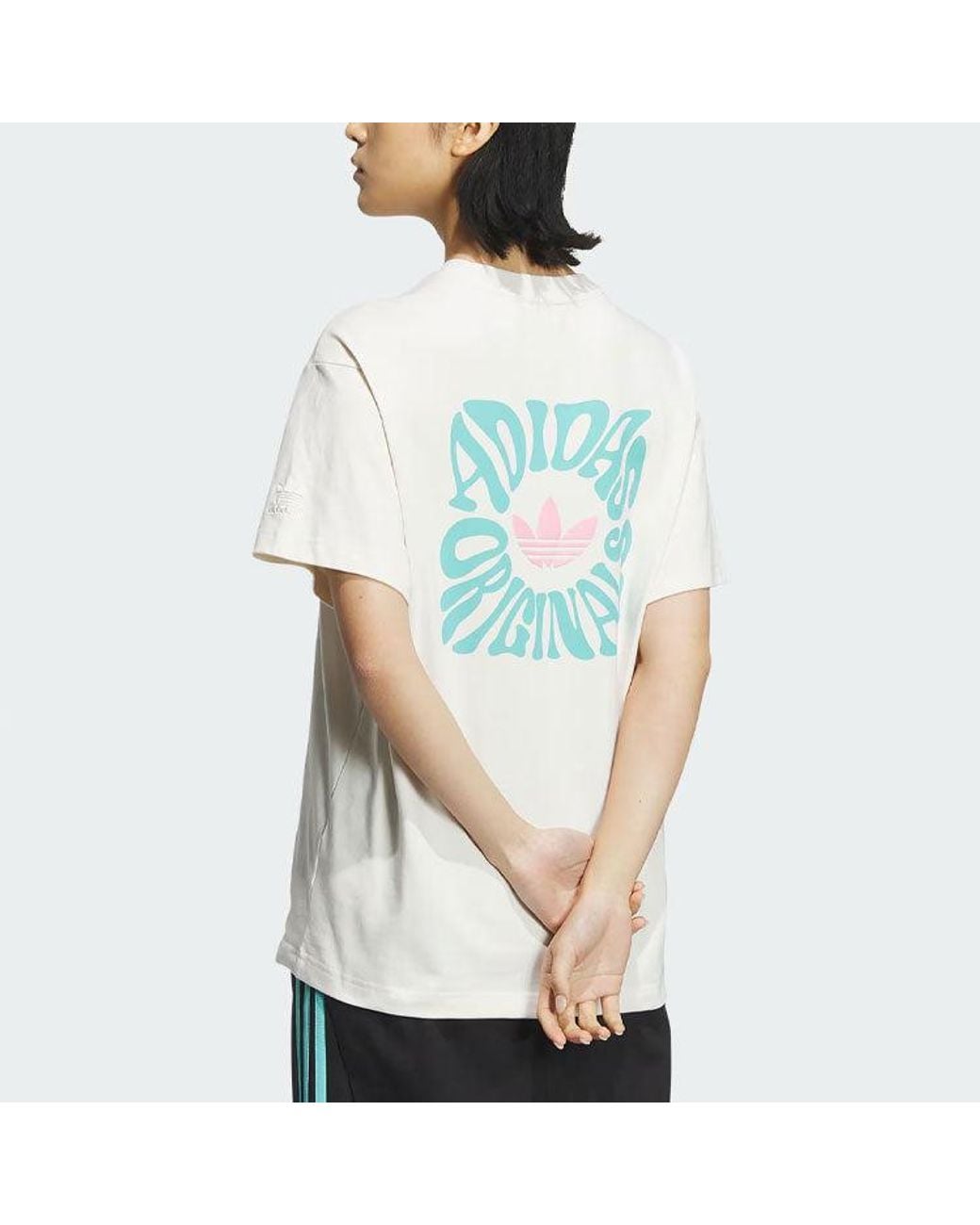 Adidas White Originals V-Day Short Sleeve T-Shirt (Gender Neutral) Asia Sizing for men