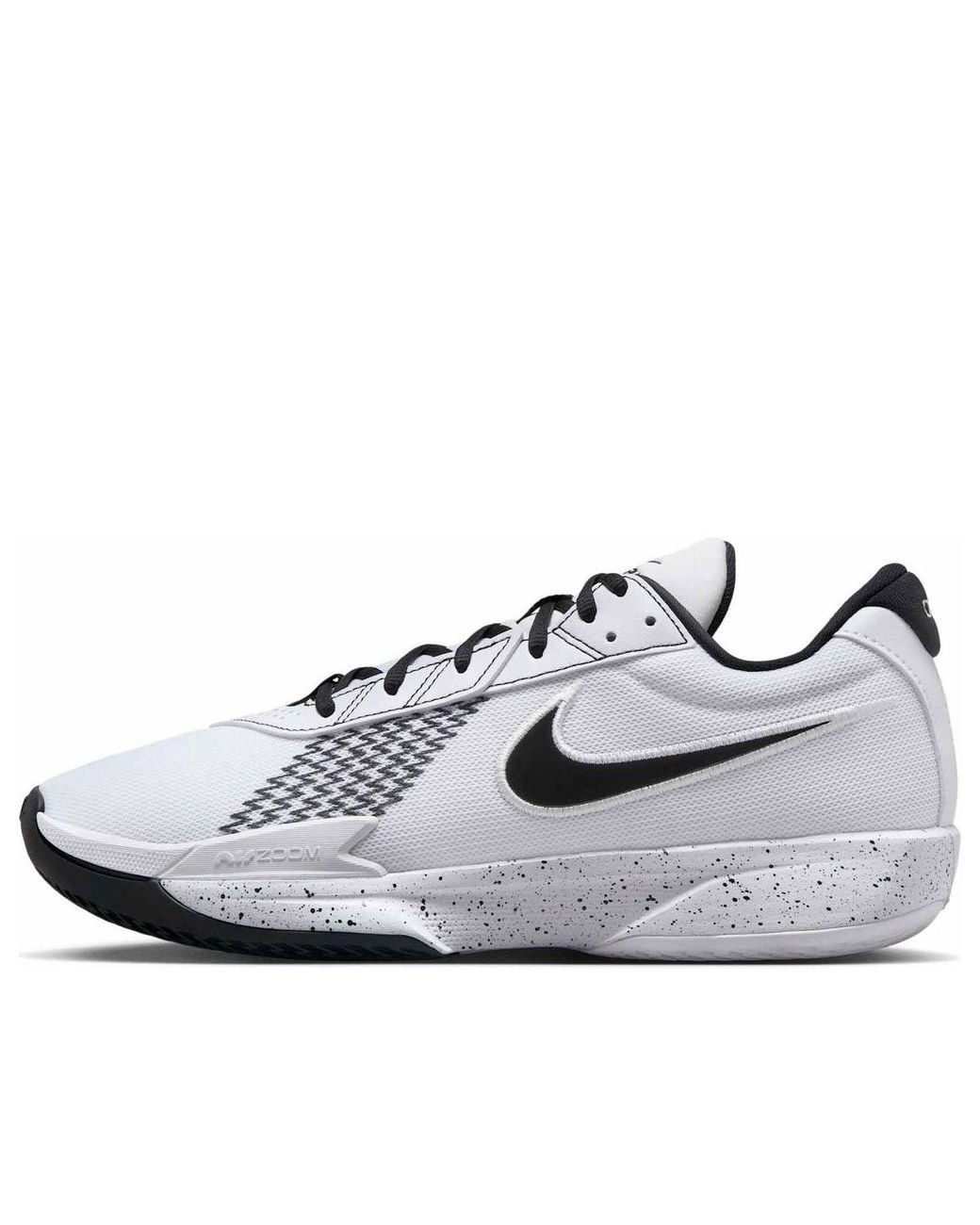 white nike shoes academy