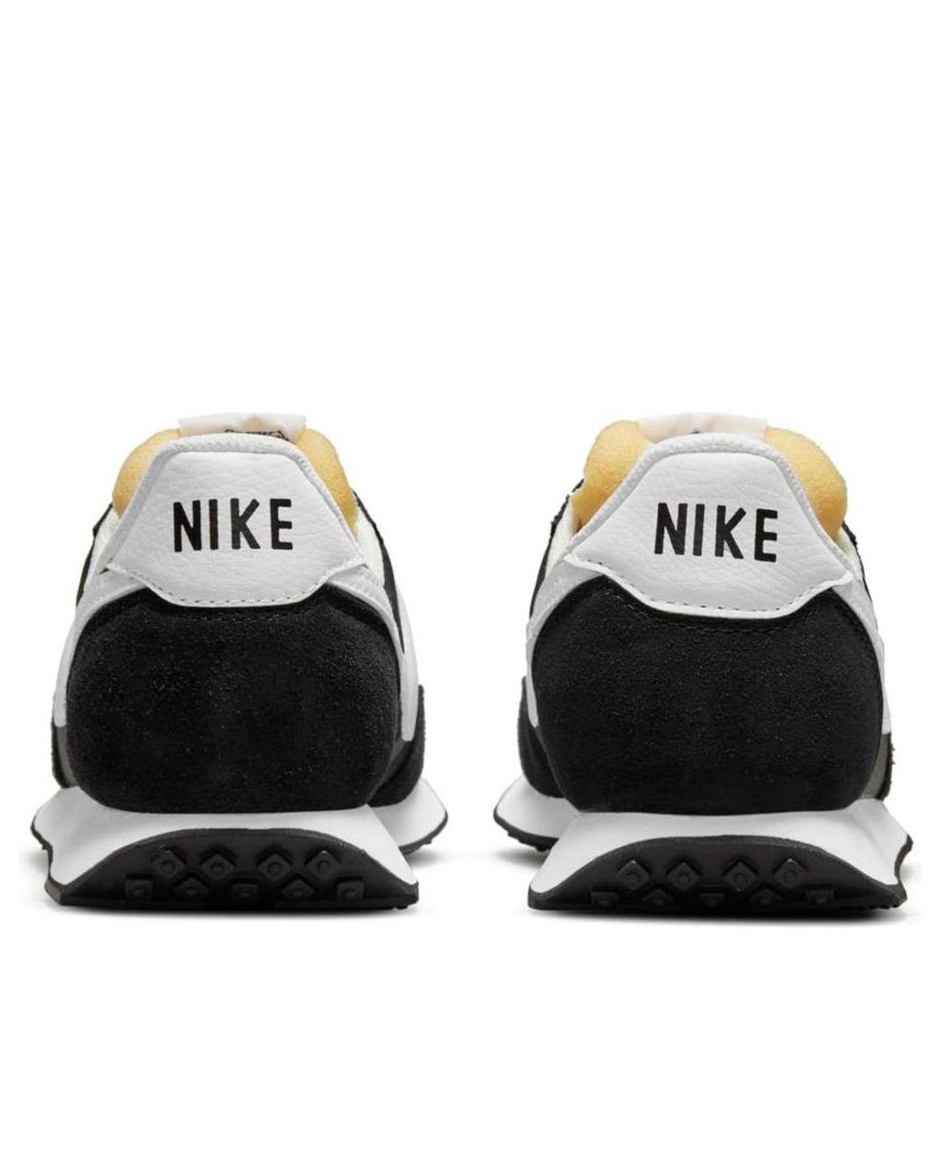 Nike Black Waffle Trainer 2 for men