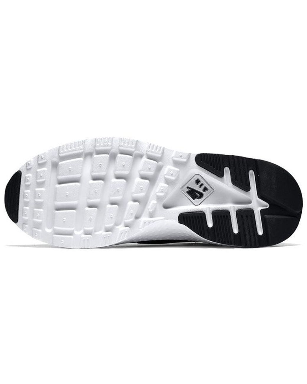 Nike Black (Wmns) Air Huarache Run Utra