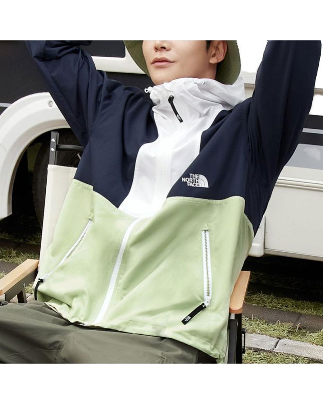 The North Face Blue Exploring Wind Jacket for men