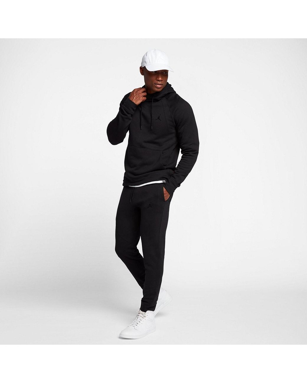 Nike Black Apparel Pants Wings Fleece Pant for men
