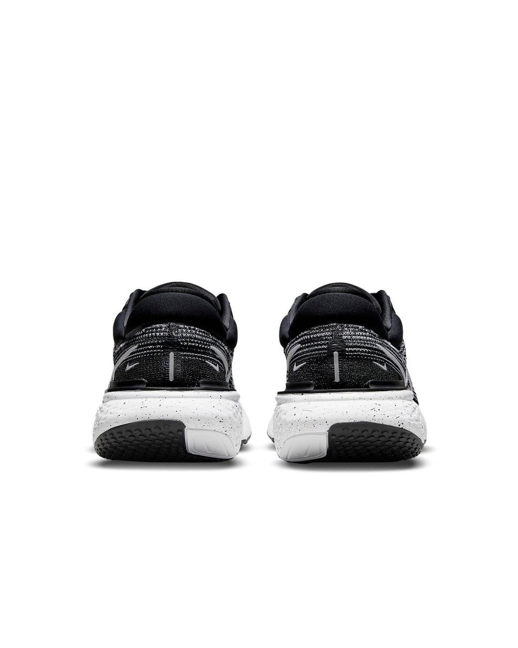Nike Black Zoomx Invincible Run Flyknit 'Dark' for men