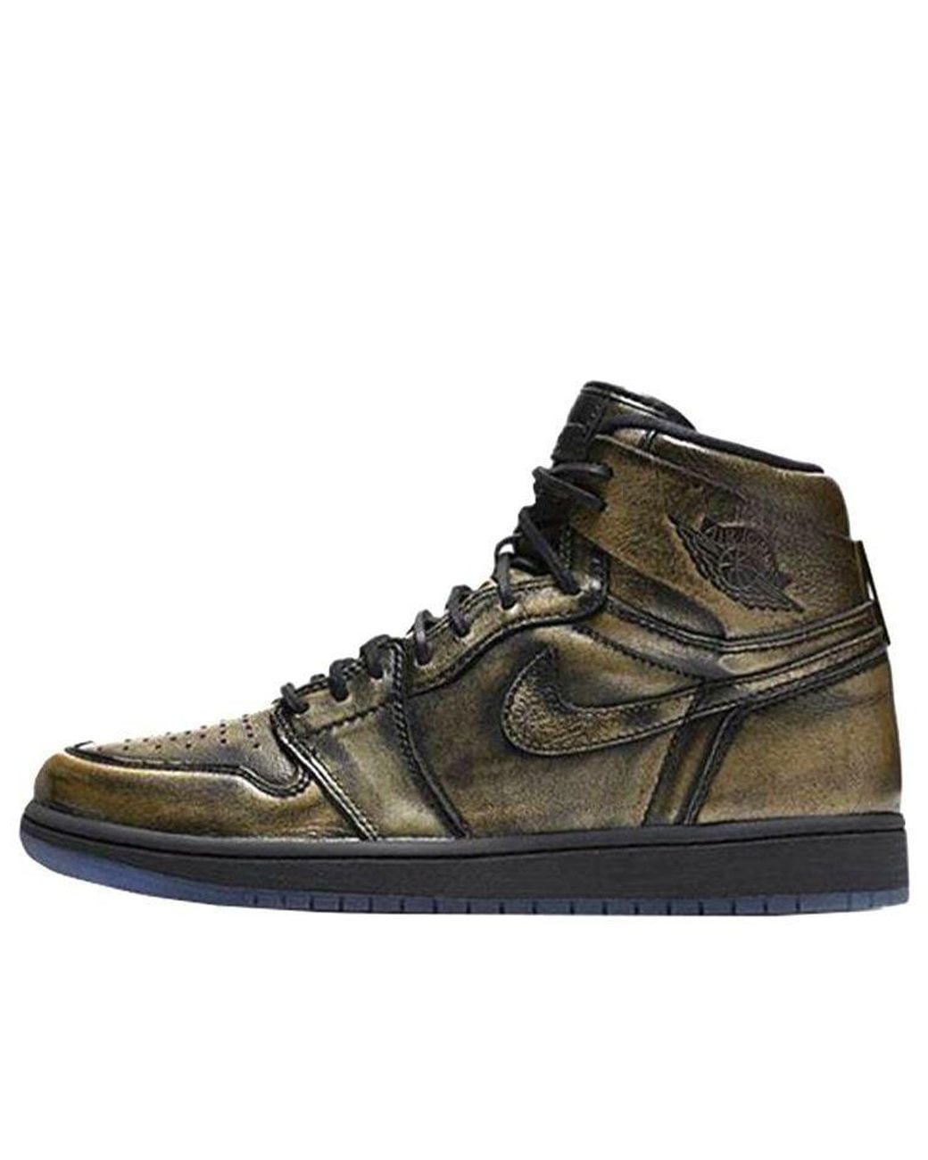 Nike Black 1 Retro High Og 'Wings' for men