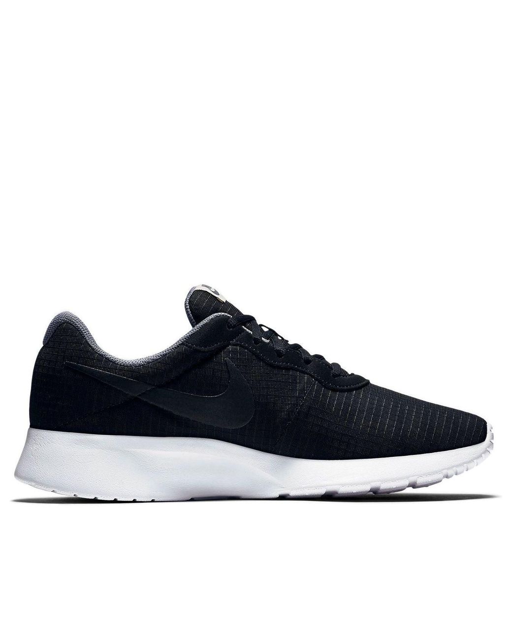 nike men's tanjun sneaker