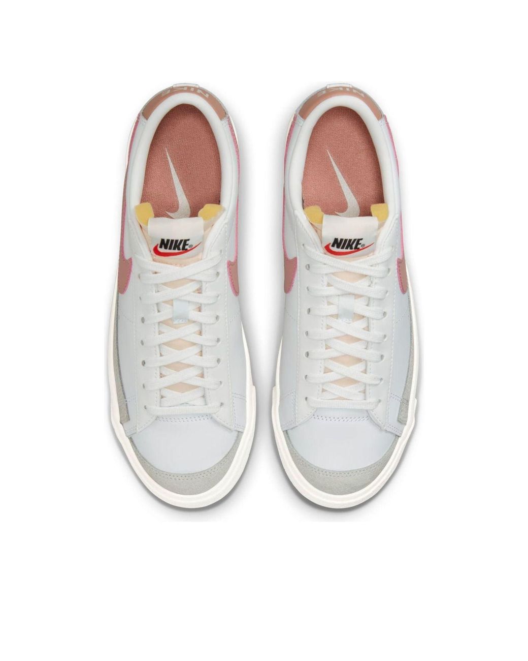 Nike White (Wmns) Blazer Low '77 Rose Whisper'