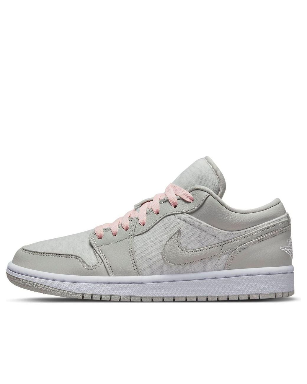 Nike White (Wmns) 1 Low Se 'Light Iron Ore'