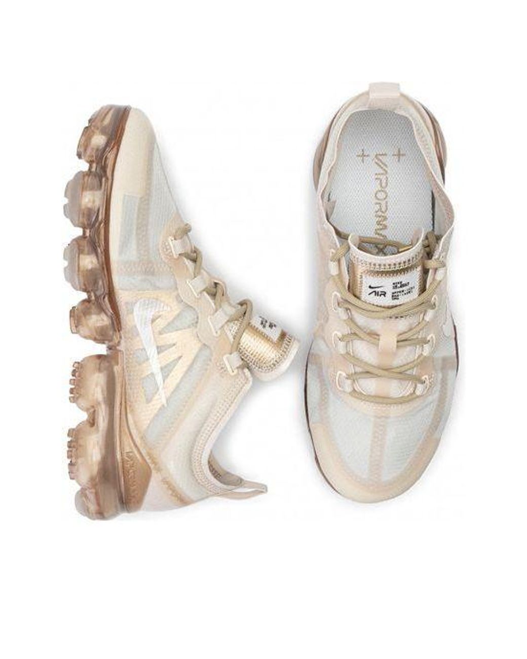 white nike air vapormax 2019
