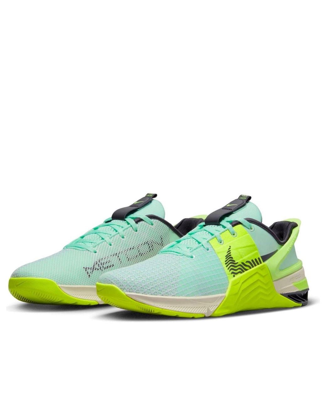 Nike Green Metcon 8 Flyease for men