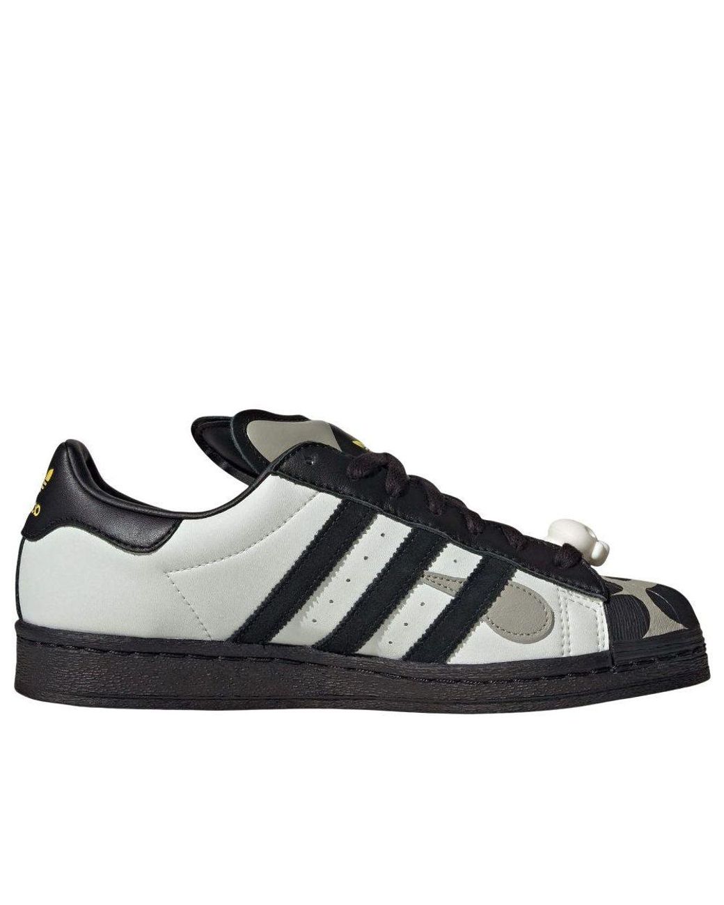 adidas gazelle silver green womens adidas Superstar 82 main image 0
