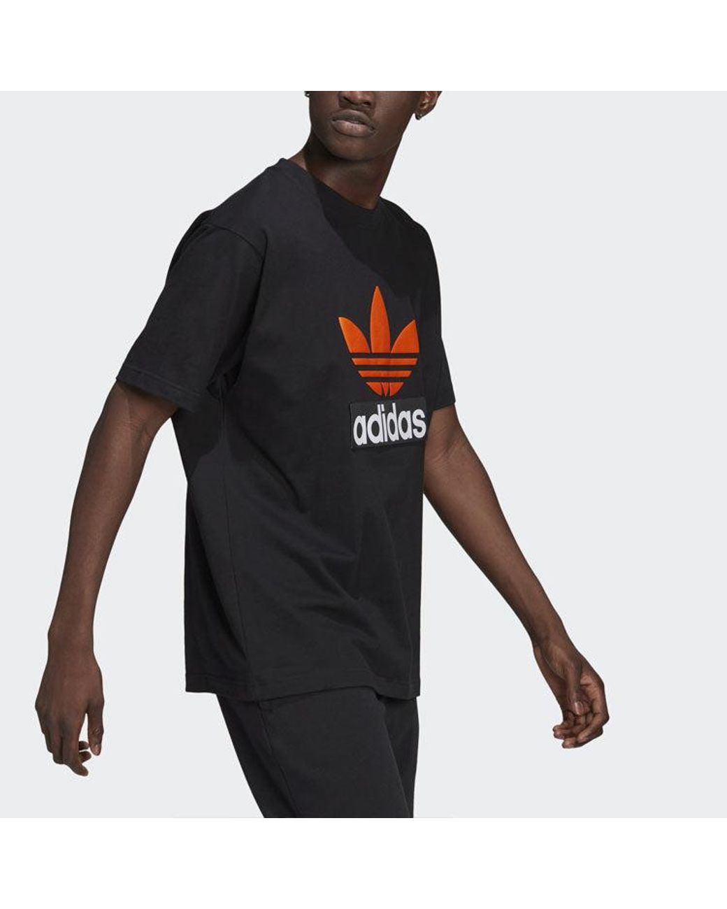 Adidas Black Originals Logo Round Neck Short Sleeve Tee For for men
