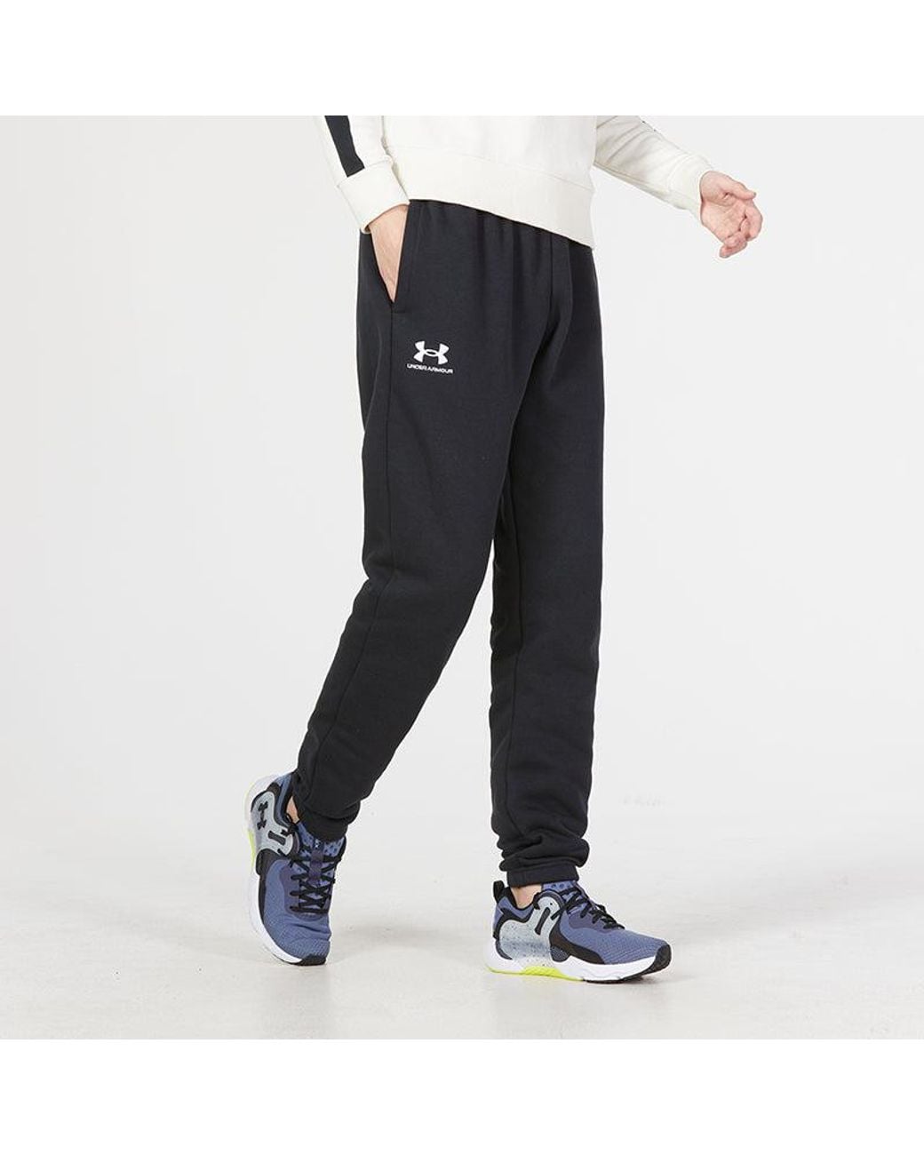 Under Armour Black Essential Fleece Jogger for men