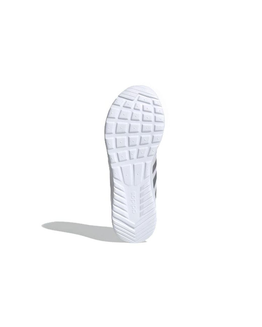 Adidas White (Wmns) Qt Racer 2.0 Metallic'