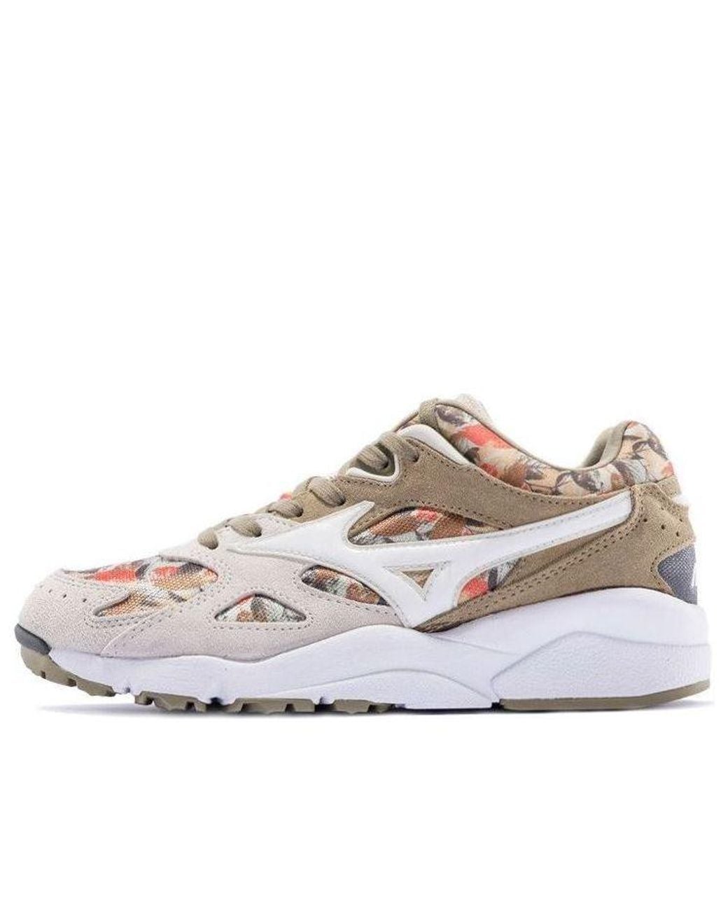 Mizuno White (Wmns) Sky Medal