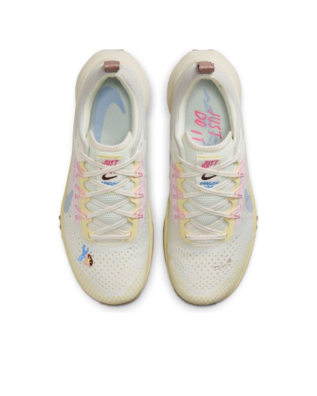 Nike White React Pegasus Trail 4