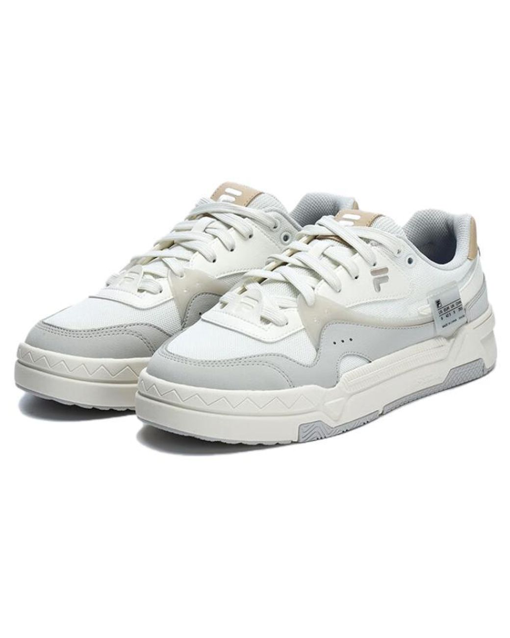 Fila White Classic Skate Shoes for men