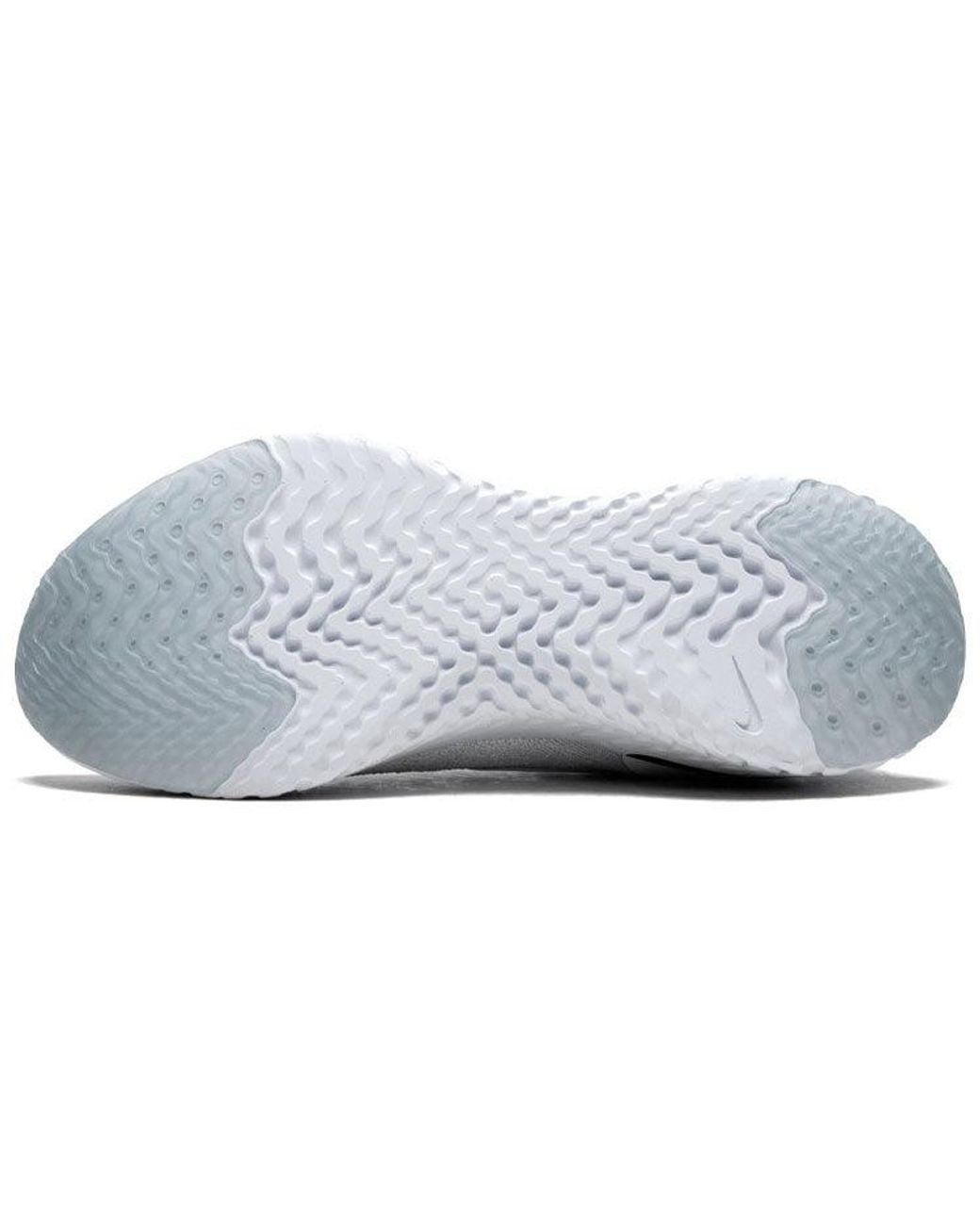 Nike White (Wmns) Epic React Flyknit Racer'