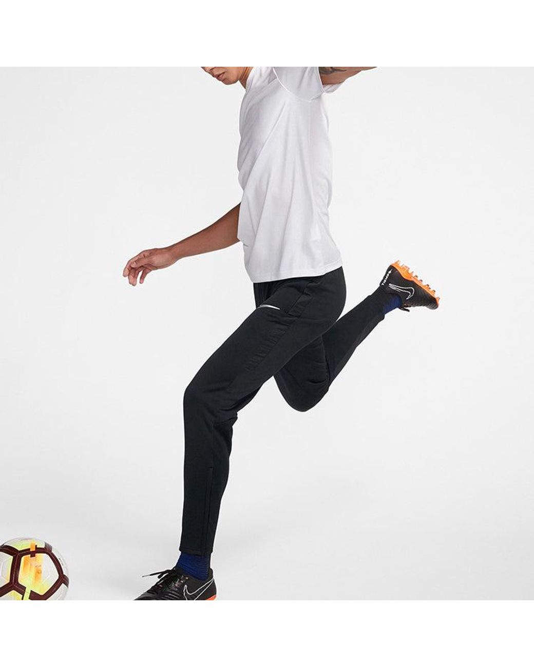 Nike Black Therma Academy Sweatpants for men