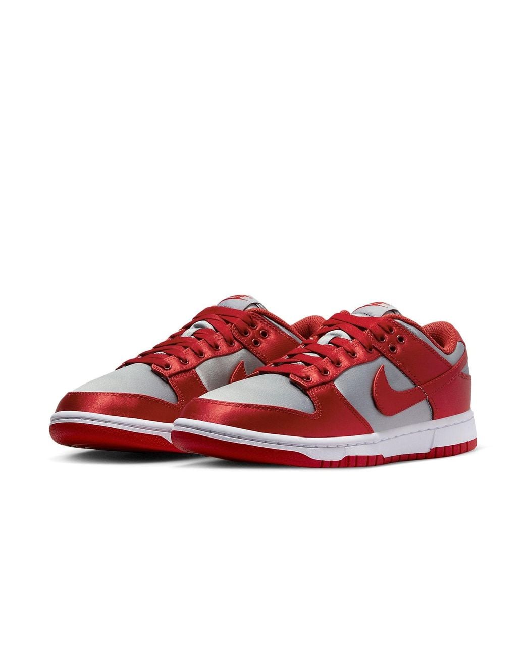 Nike Red (Wmns) Dunk Low 'Unlv Satin'