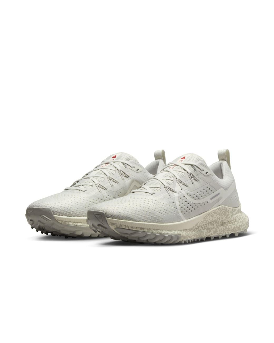Nike White (Wmns) React Pegasus Trail 4 'Give Her Flowers'