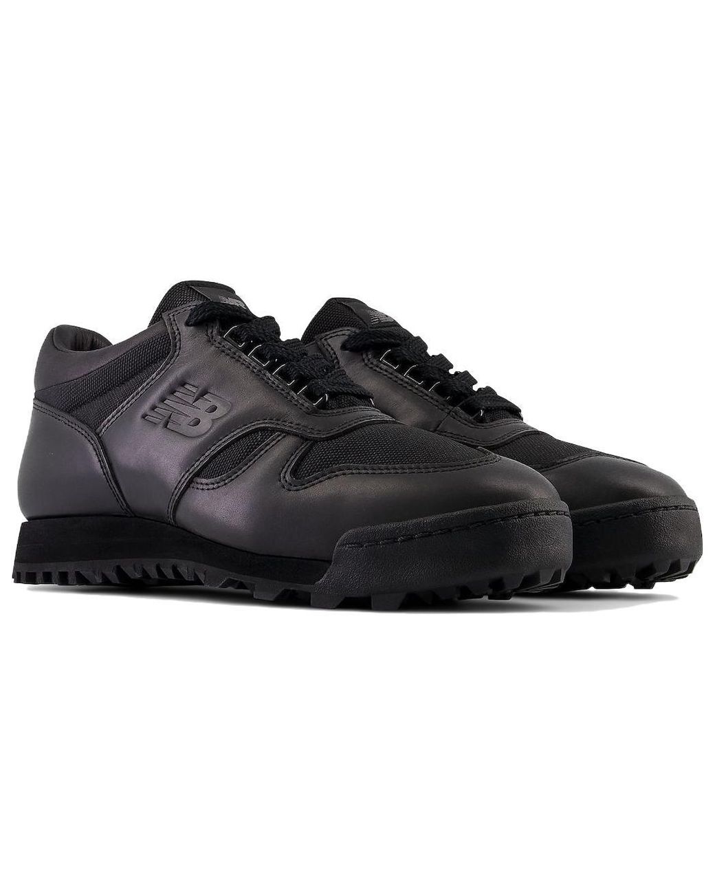 New Balance Black Rainier Low 'Triple' for men