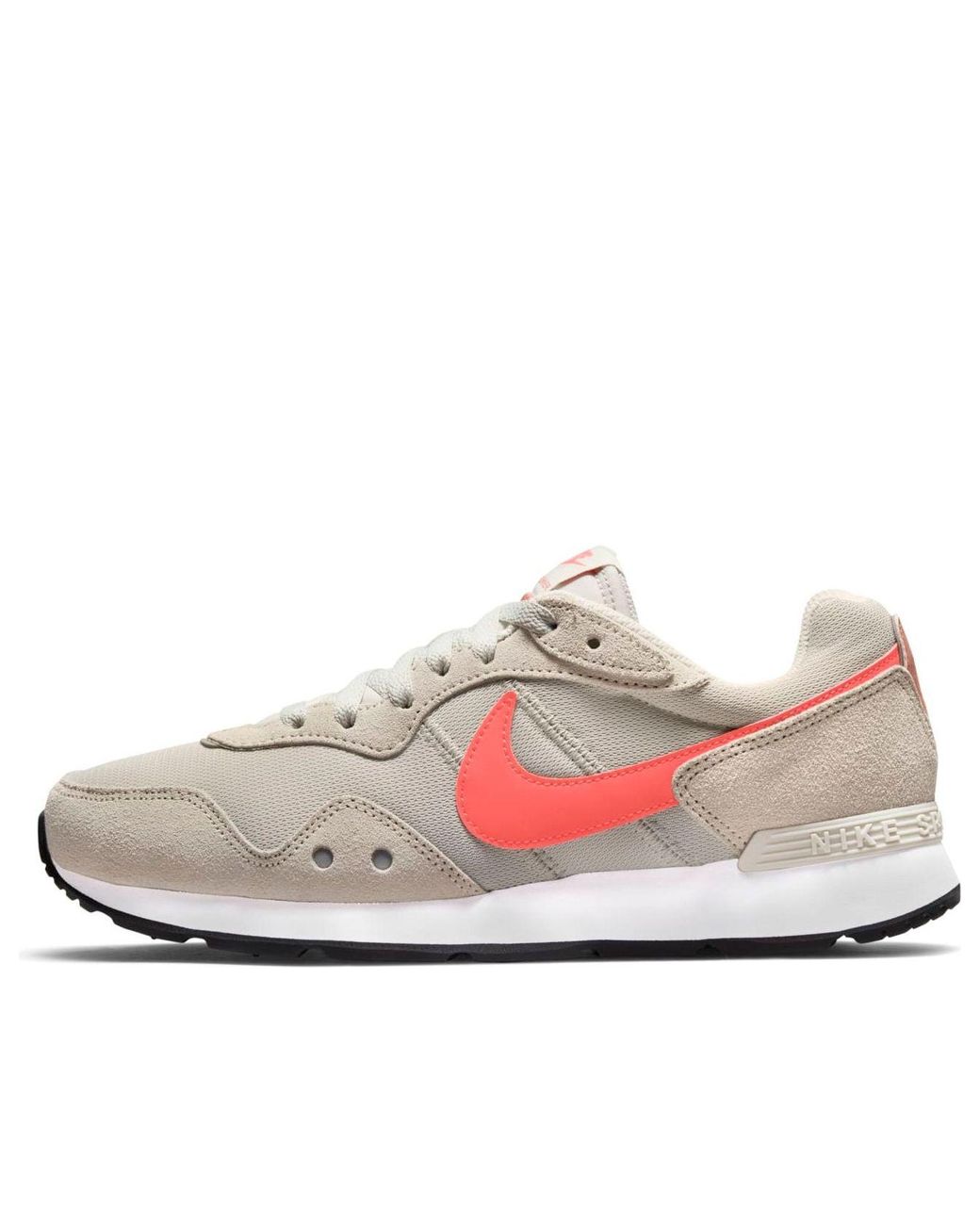 Nike Pink (Wmns) Venture Runner Wide 'Light Bone Magic Ember'