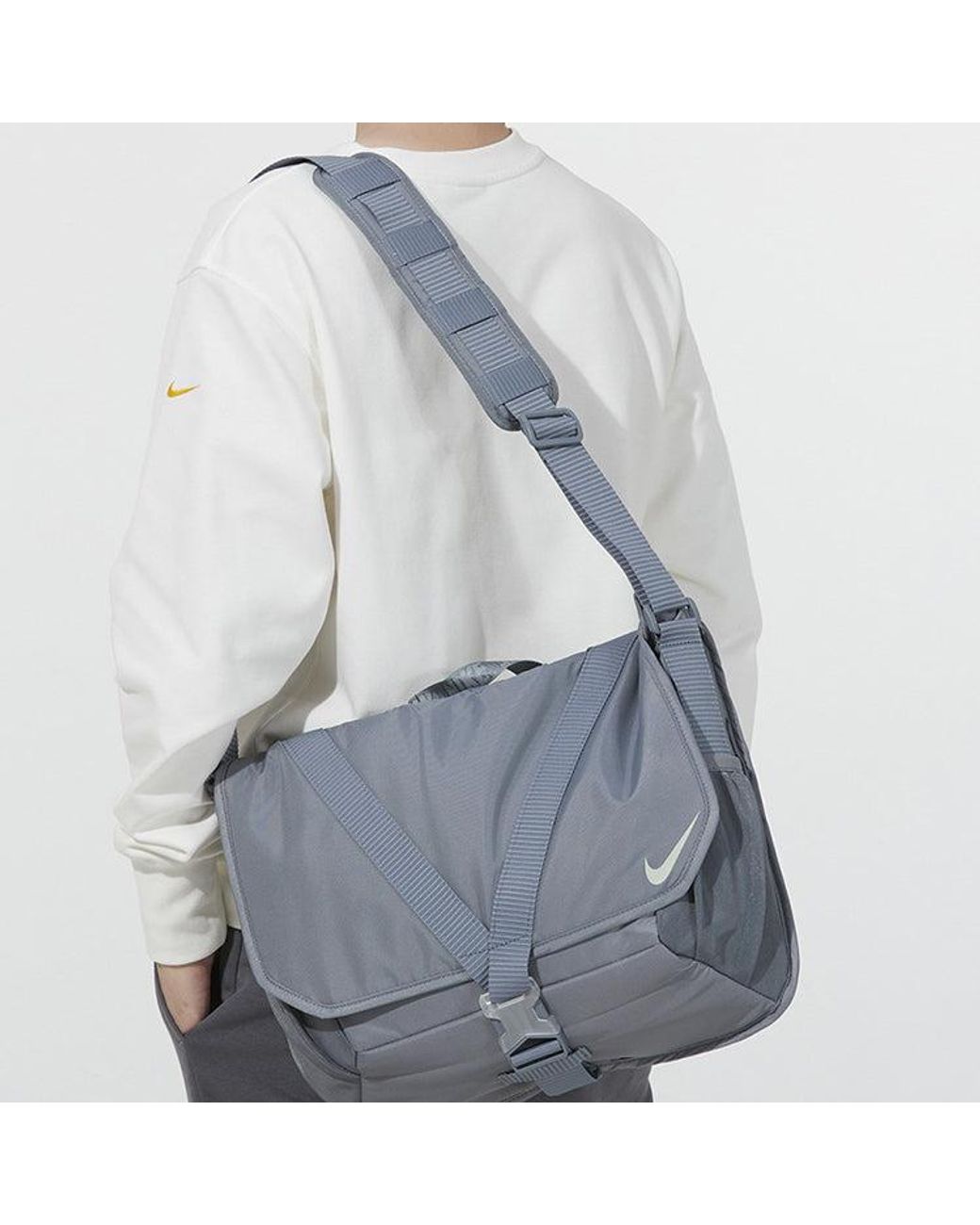 Nike Gray Sportswear Essentials Shoulder Bag 'Light' for men