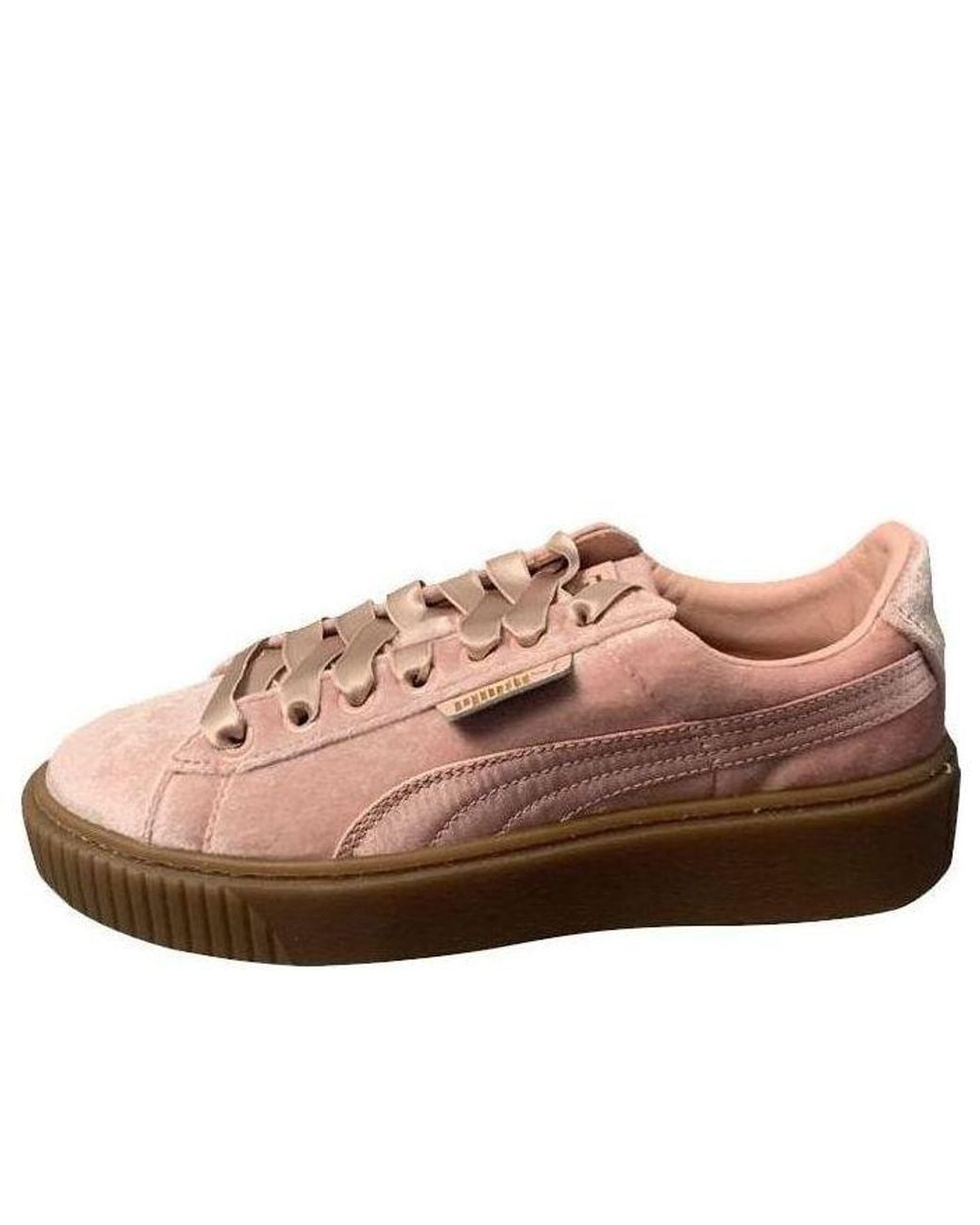 PUMA Pink (Wmns) Suede Platform Skateboarding Shoes