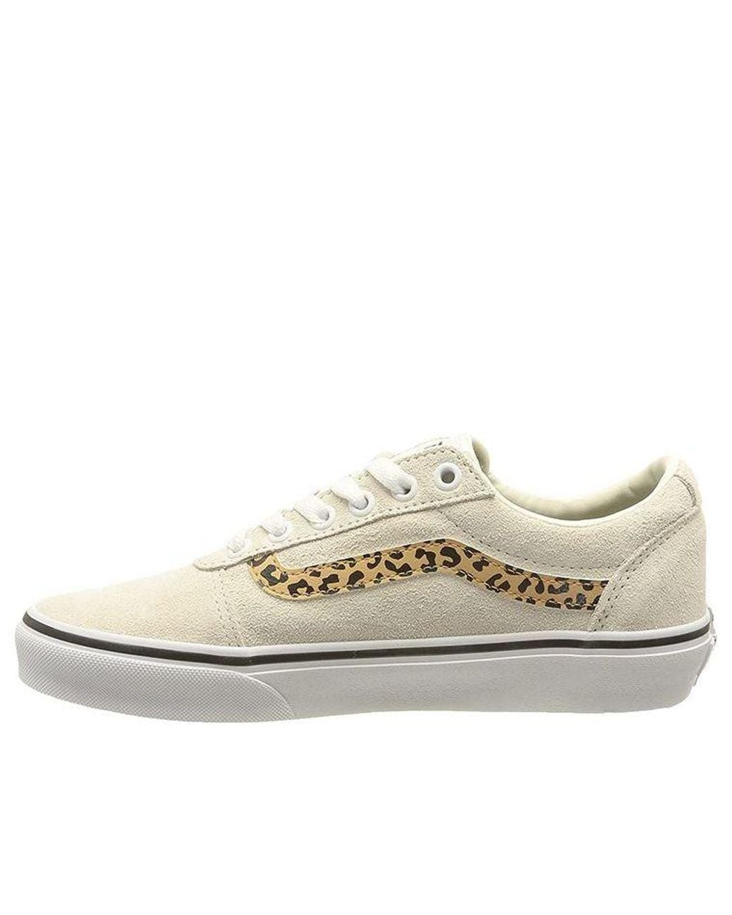 Vans White Wms Ward Skate Shoes for men