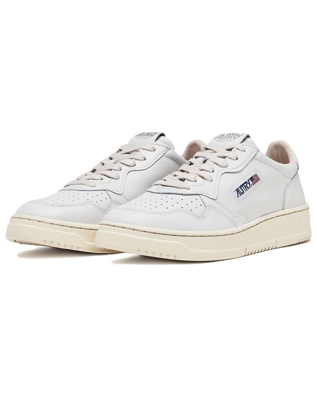 Autry White (Wmns) Medalist Leather Low Lettering 'We Are Action People