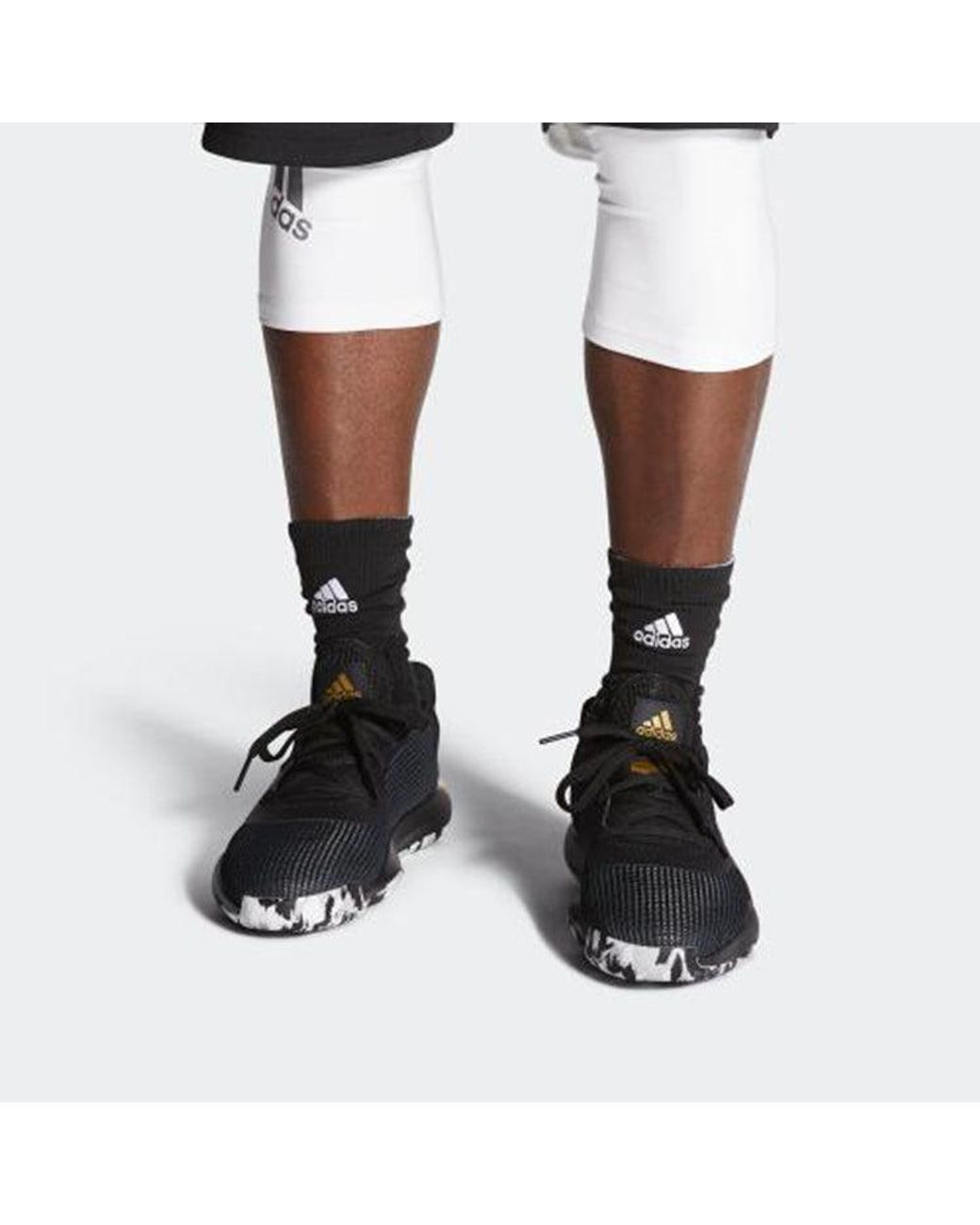 Adidas Black Pro Bounce 2019 Low Gca Mint' for men