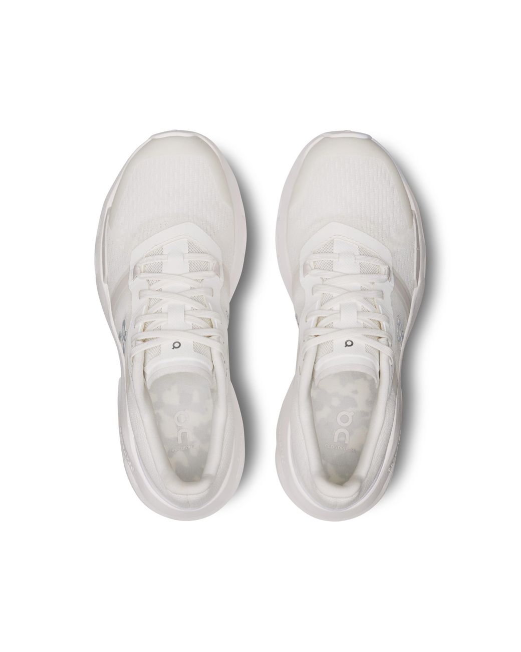 On Shoes White (Wmns) Cloudpulse 'Undyed Frost'