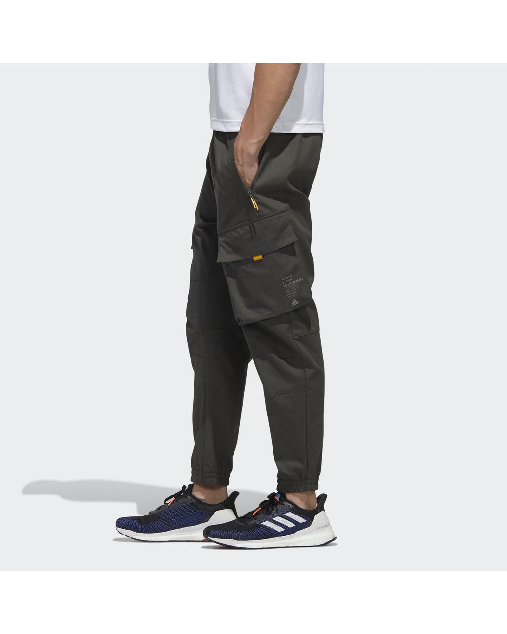 Adidas Black Th Pnt Cargo Pocket Woven Bundle Feet Casual Long Pants for men