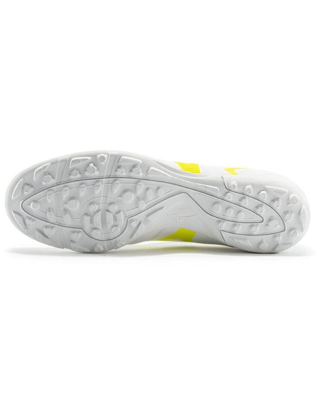 Mizuno Yellow Monarcida Neoii Soccer Shoes for men