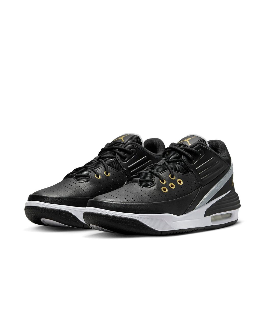 Nike Black Jordan Max Aura 5 Basketball Shoe for men