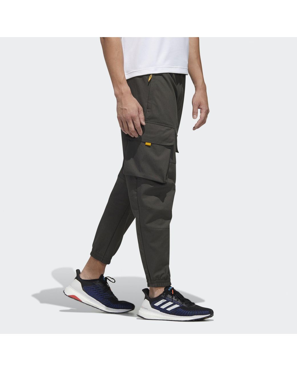 Adidas Black Th Pnt Cargo Pocket Woven Bundle Feet Casual Long Pants for men