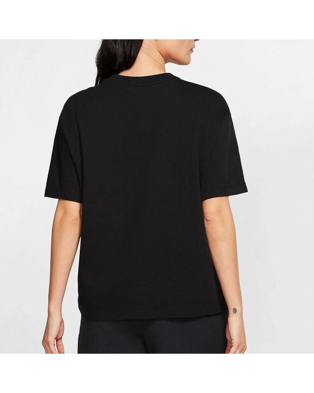 Nike Black (Wmns) Sportswear Essentials Logo Tee