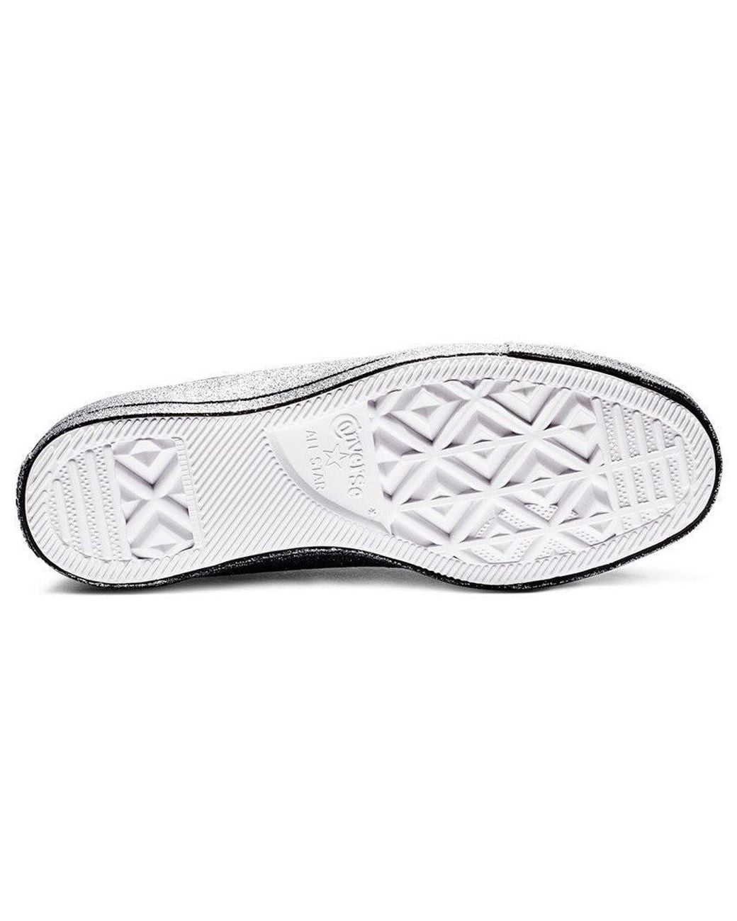 Converse Black (Wmns) Miley Cyrus X Chuck Taylor All Star Ox