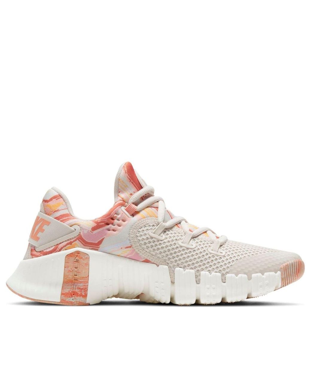 Nike White (Wmns) Free Metcon 4 'Desert Sand Crimson Bliss'