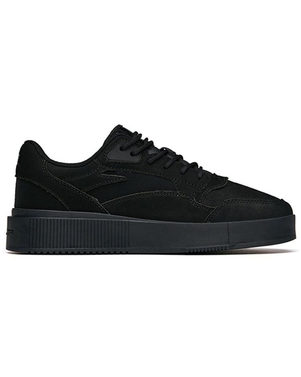 Anta Black Lifestyle Skate Shoes for men
